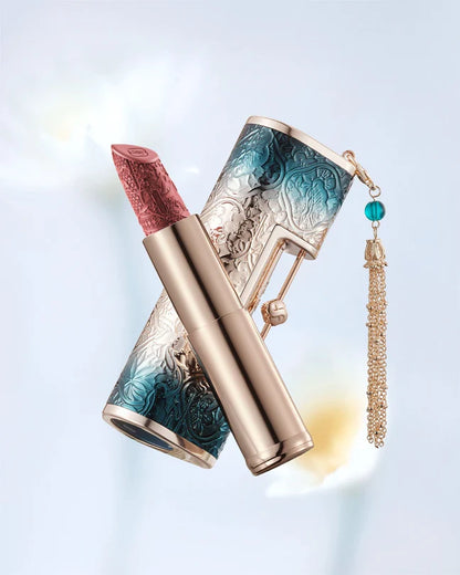 Blooming Rouge Love Lock Lipstick