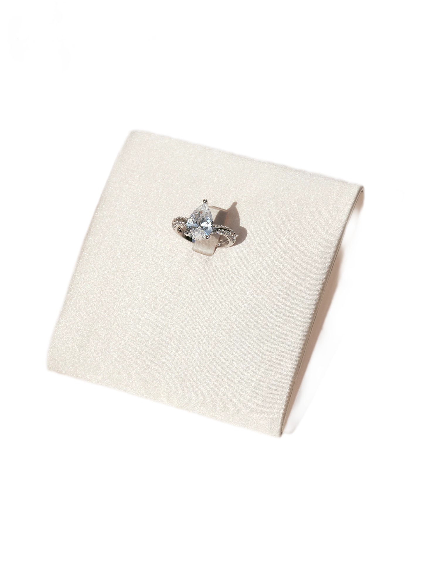 Waterdrop Ring