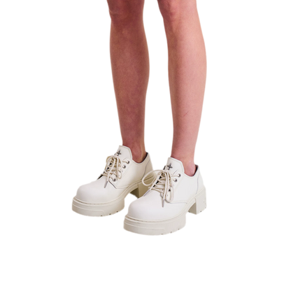 Statue Derby Shoes