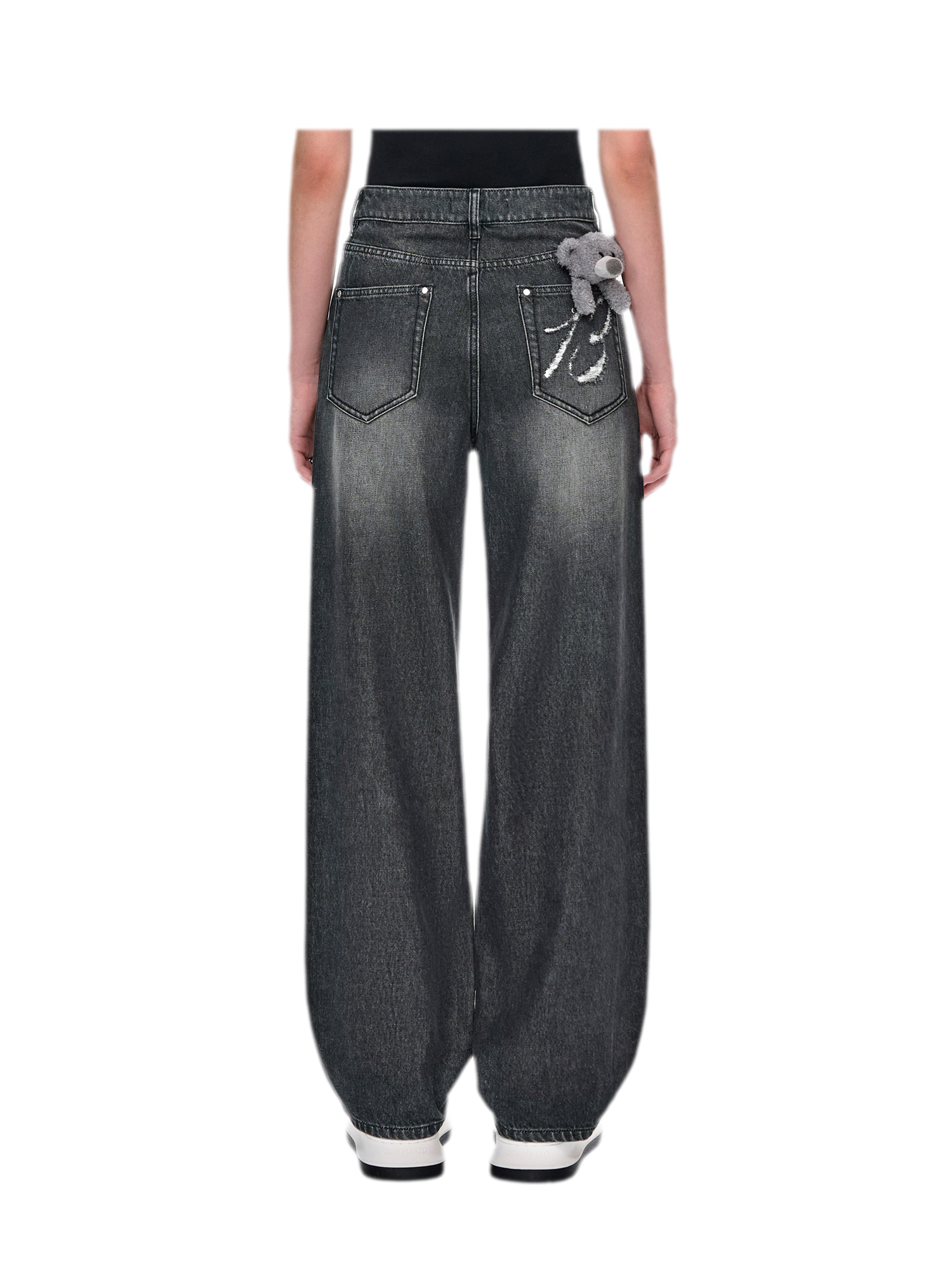 Distressed Jeans