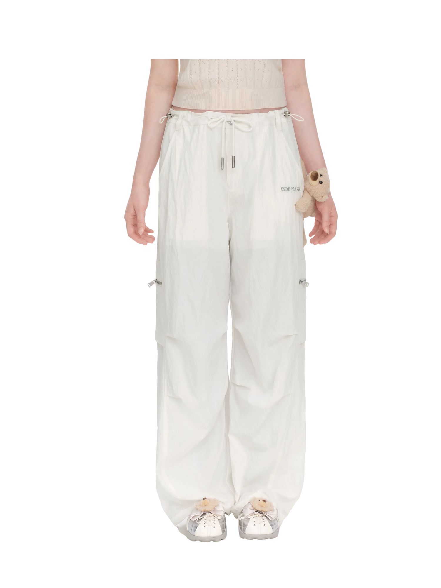 Loose Wide-Leg Cargo Pants