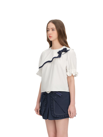Short-sleeve shirt with 3D bow