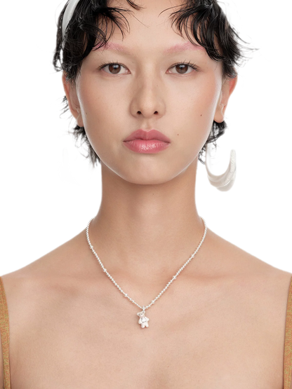 Graduated Pearl Bear Necklace