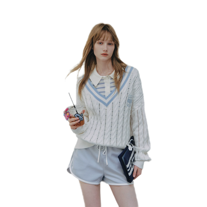 Cable Knit Cropped V-Neck Sweater