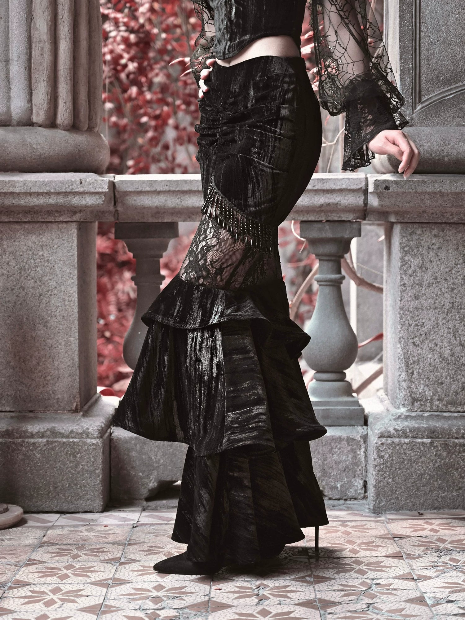 Gold Thread Mermaid Velvet Skirt