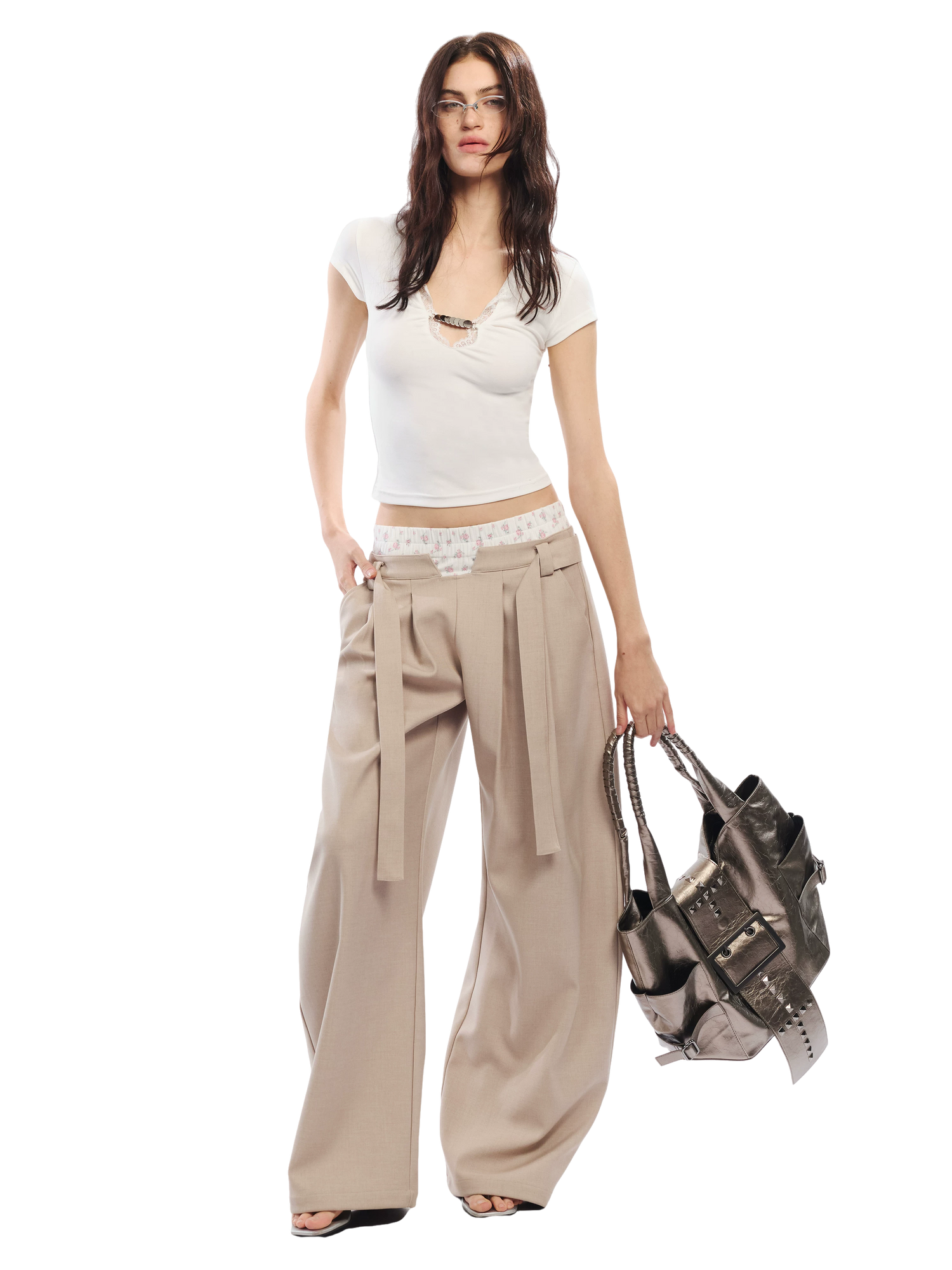 Lace Trim V-Neck Slim Fit T-Shirt