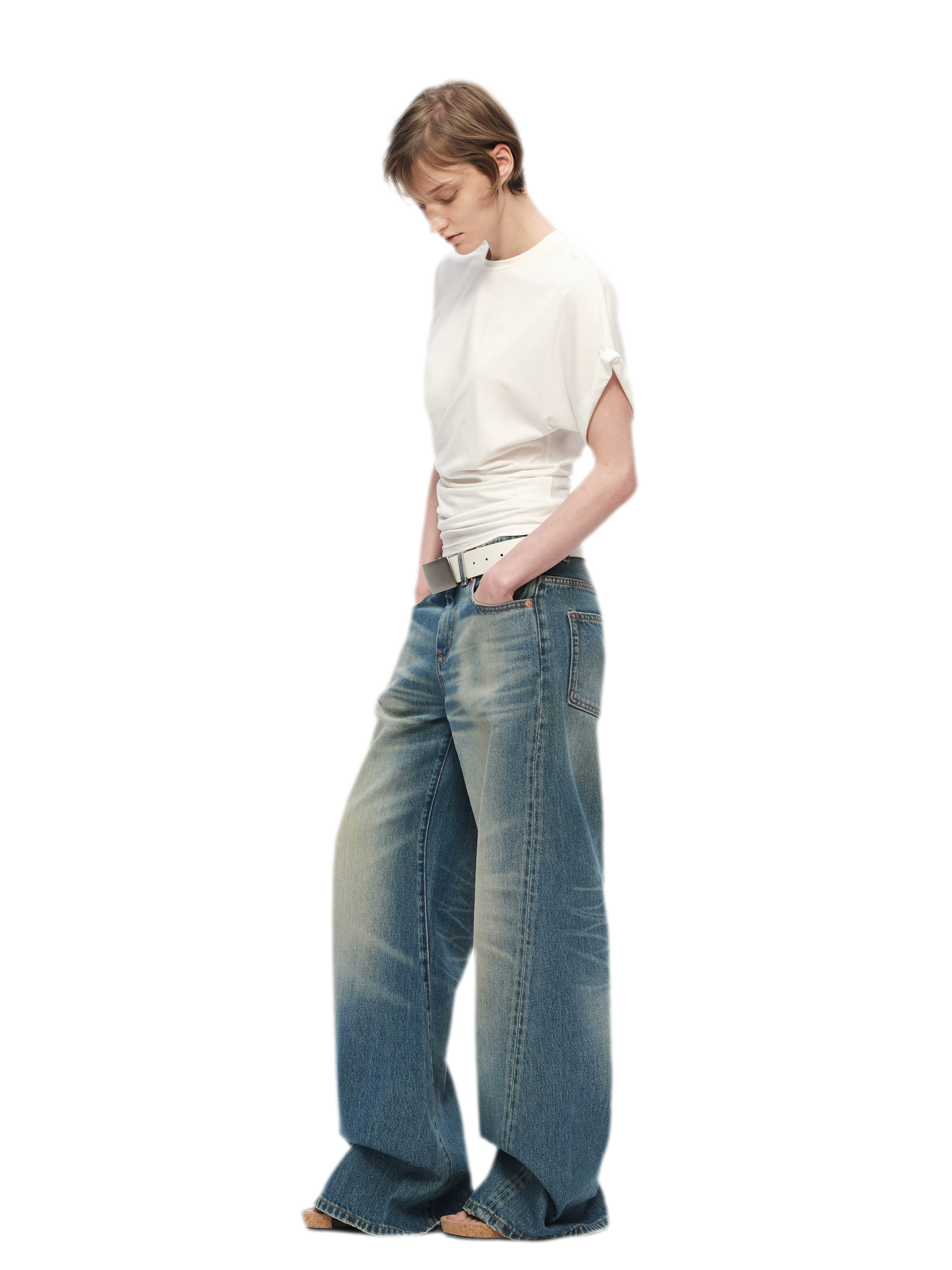 Vintage Wash Wide Jeans