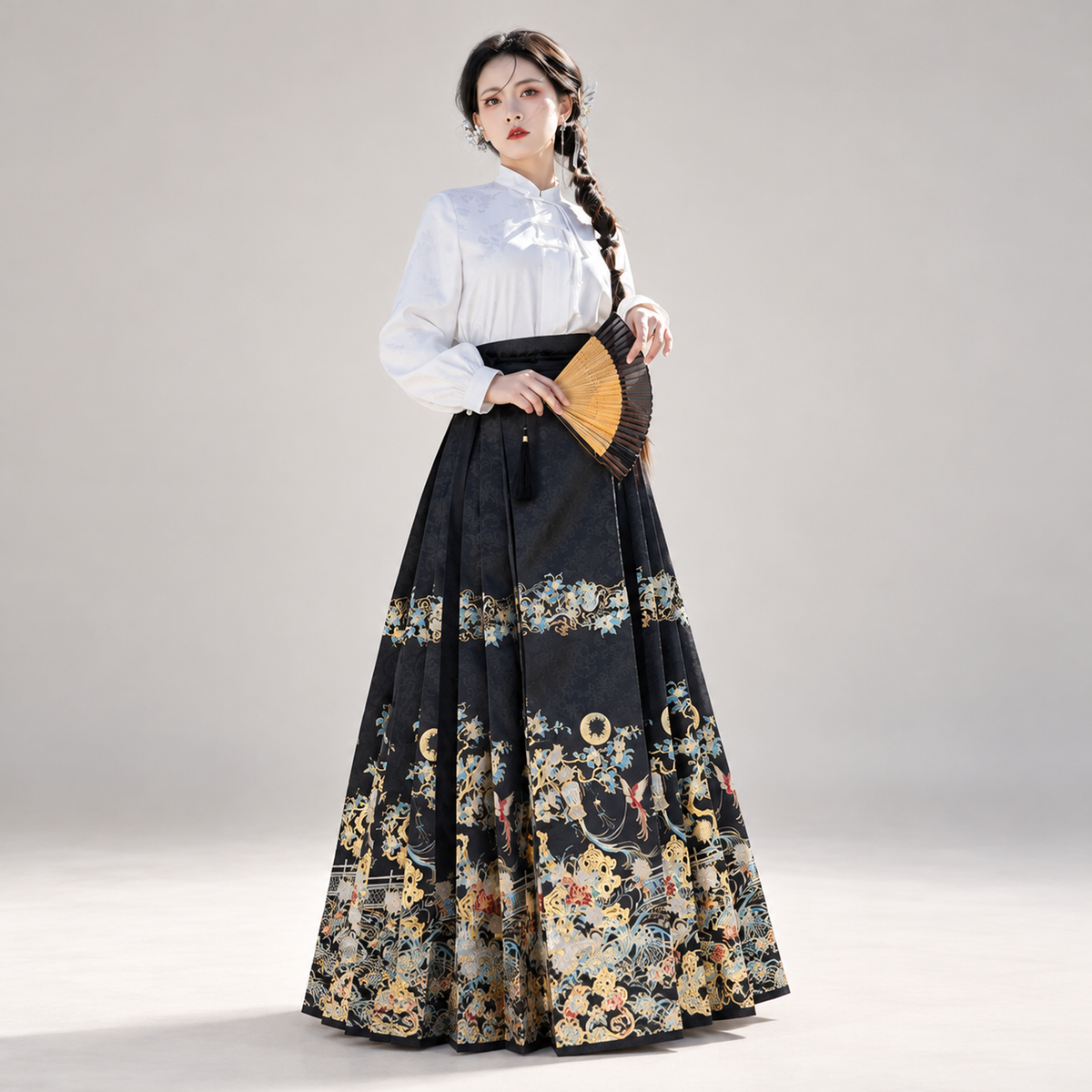 庭院深 Deep Courtyard Brocade Mamian Skirt