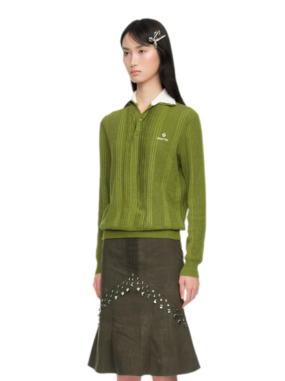 Summer Knit Pullover with Contrasting Collar