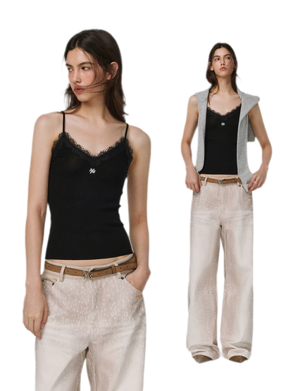 Feinstrick-Camisole aus Wolle mit Spitzenbesatz 100% Wolle