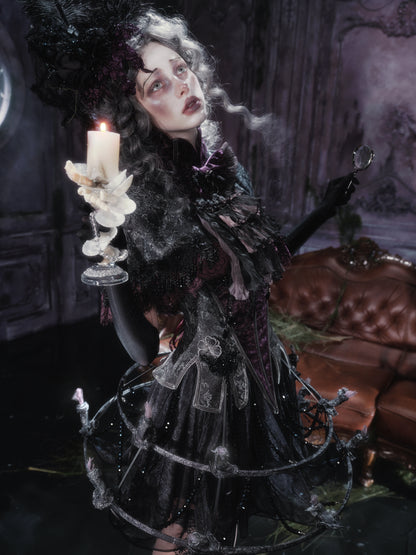 Chân váy dạ hội gothic xếp tầng đính hạt cườm