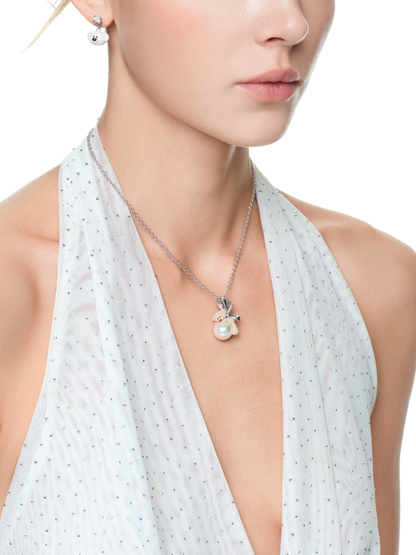 Bear Hug Pearl Pendant Necklace