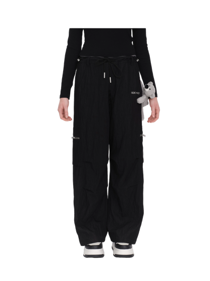 Loose Wide-Leg Cargo Pants