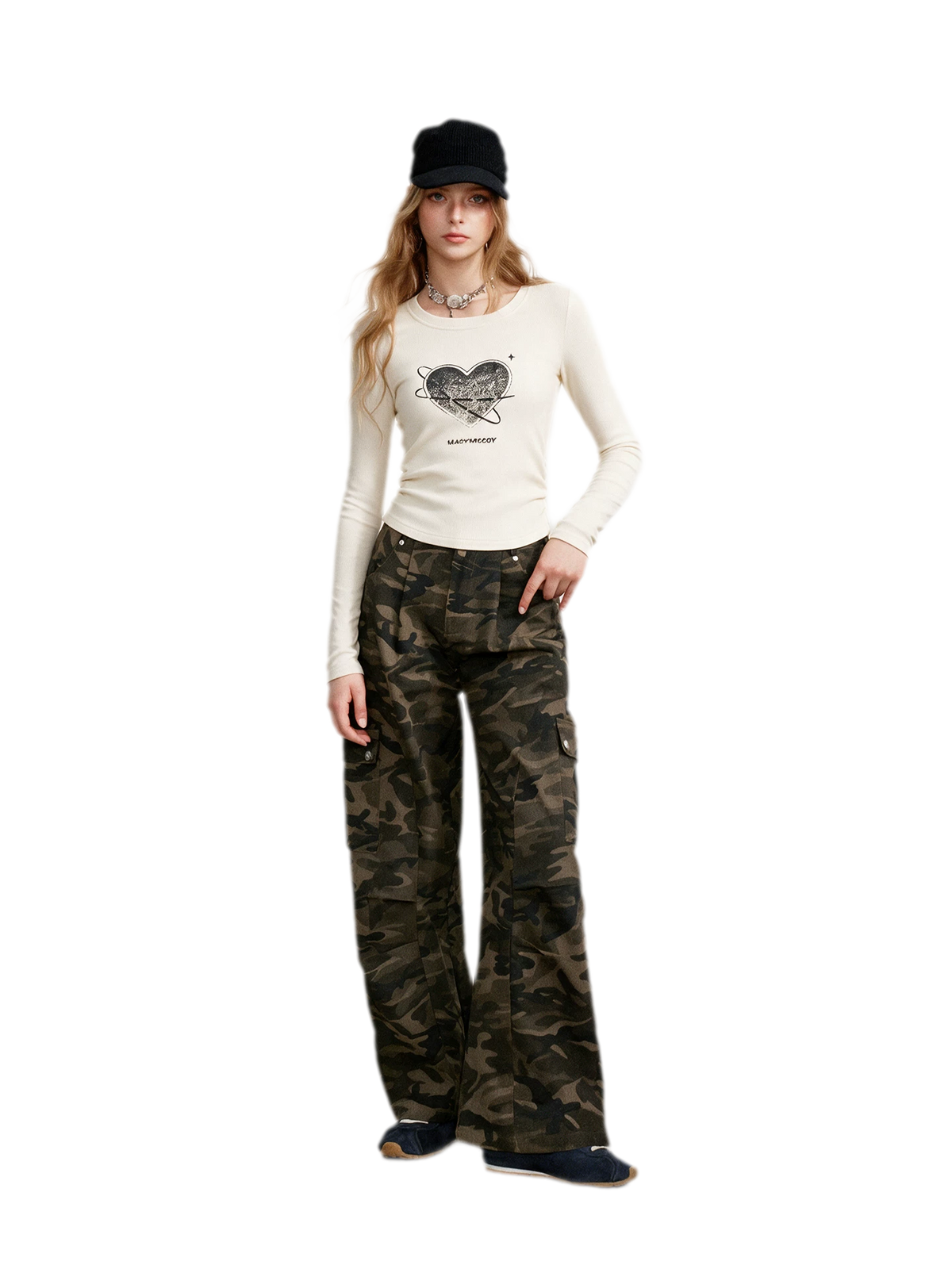 T-shirt ajusté à manches longues avec cœur en strass