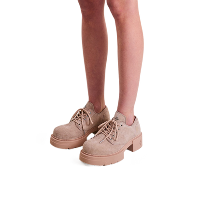 Statue Derby Shoes
