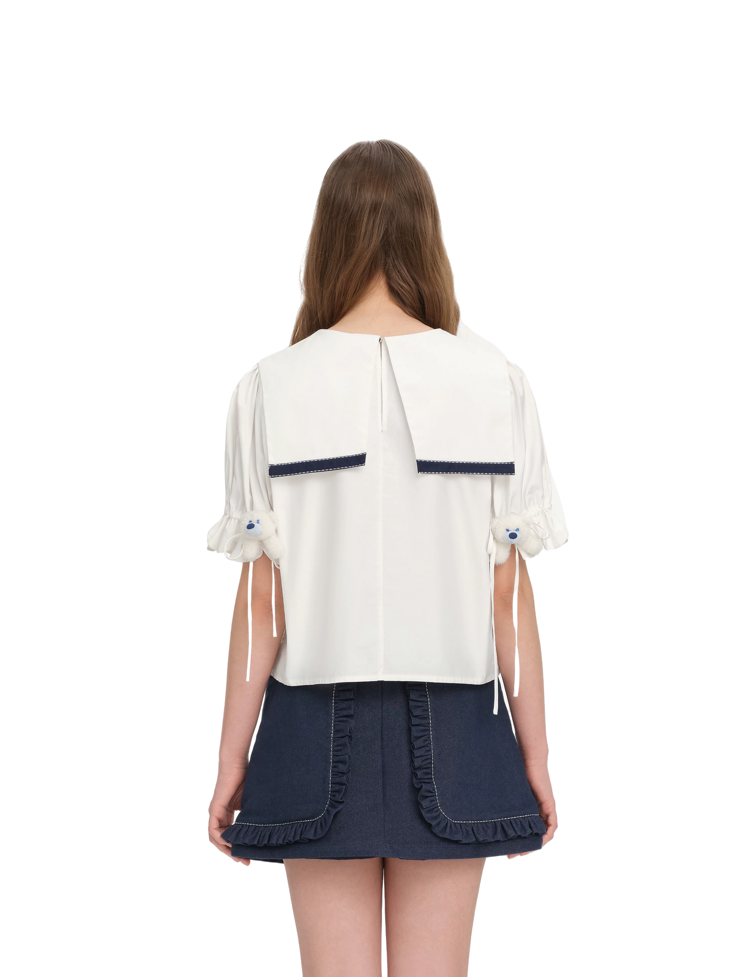 Short-sleeve shirt with 3D bow