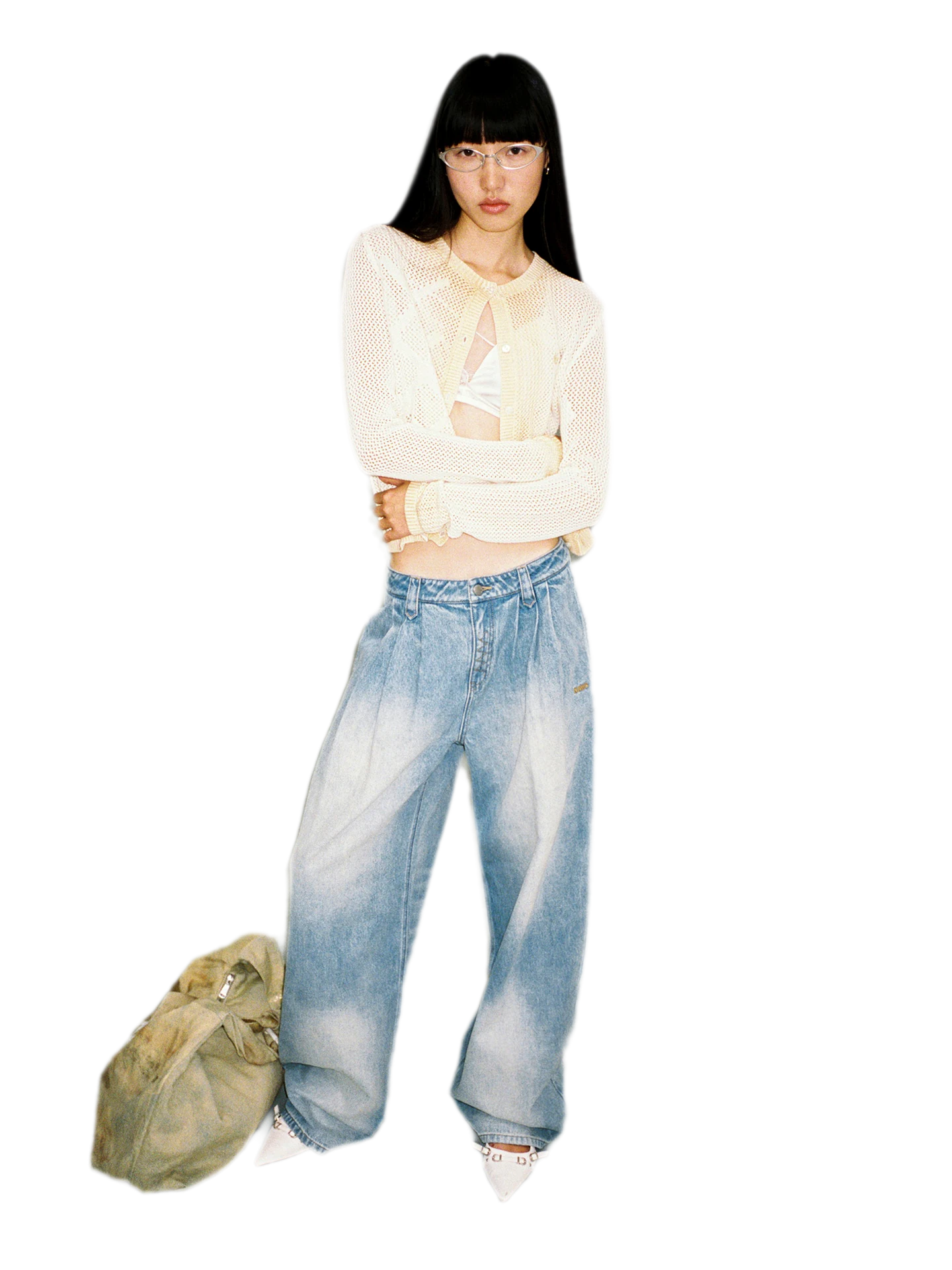 Washed Pleated Wide-Leg Jeans