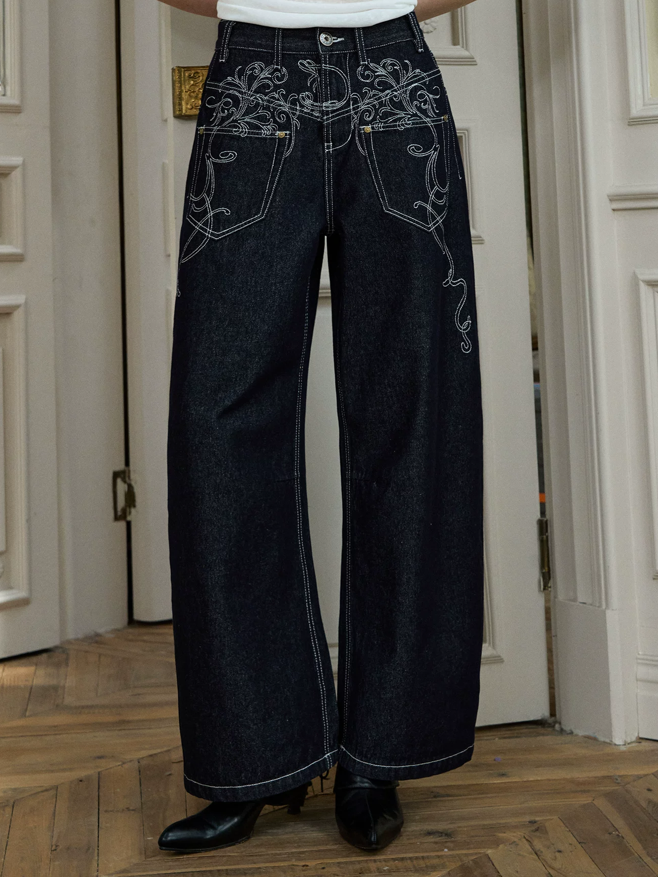 Embroidered Wide-Leg Jeans