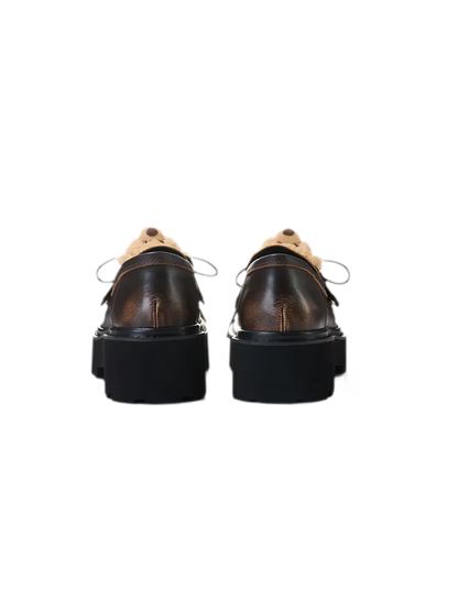 Loafer mit Schleife aus Maßband