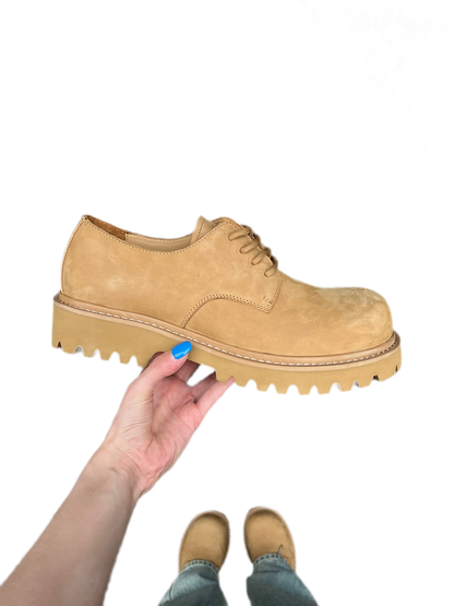 Suede Lug Sole Derby Shoes