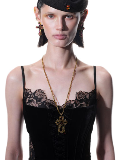 Collar de cruz de cristal barroco