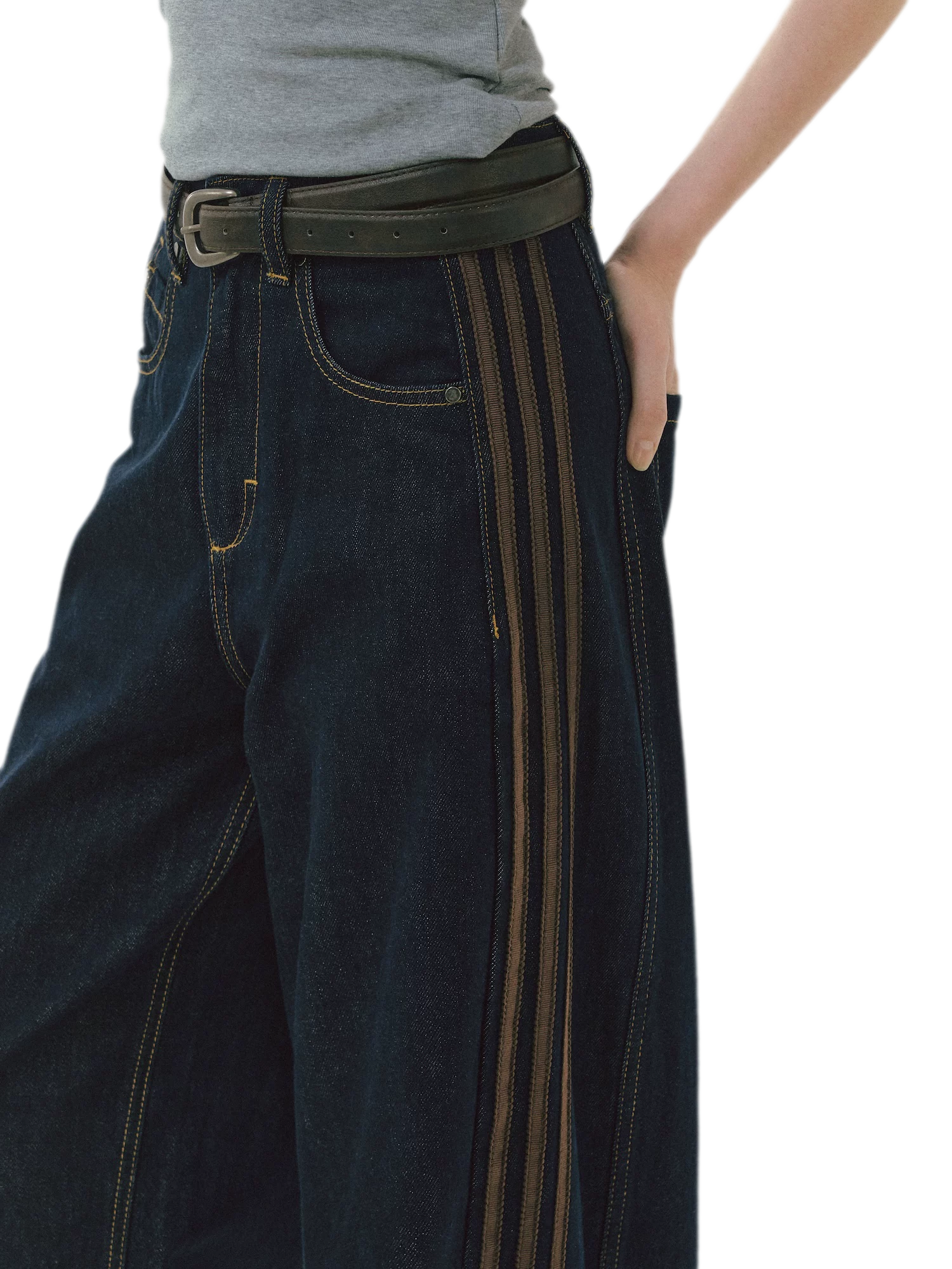 Contrast Panel Wide-Leg Jeans