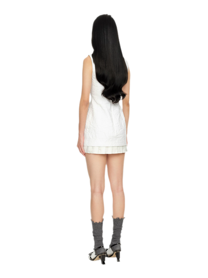 Elegant Sleeveless Fitted Dress