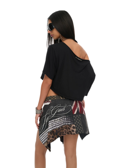 Black Loose Slant Shoulder Chain Crop Top