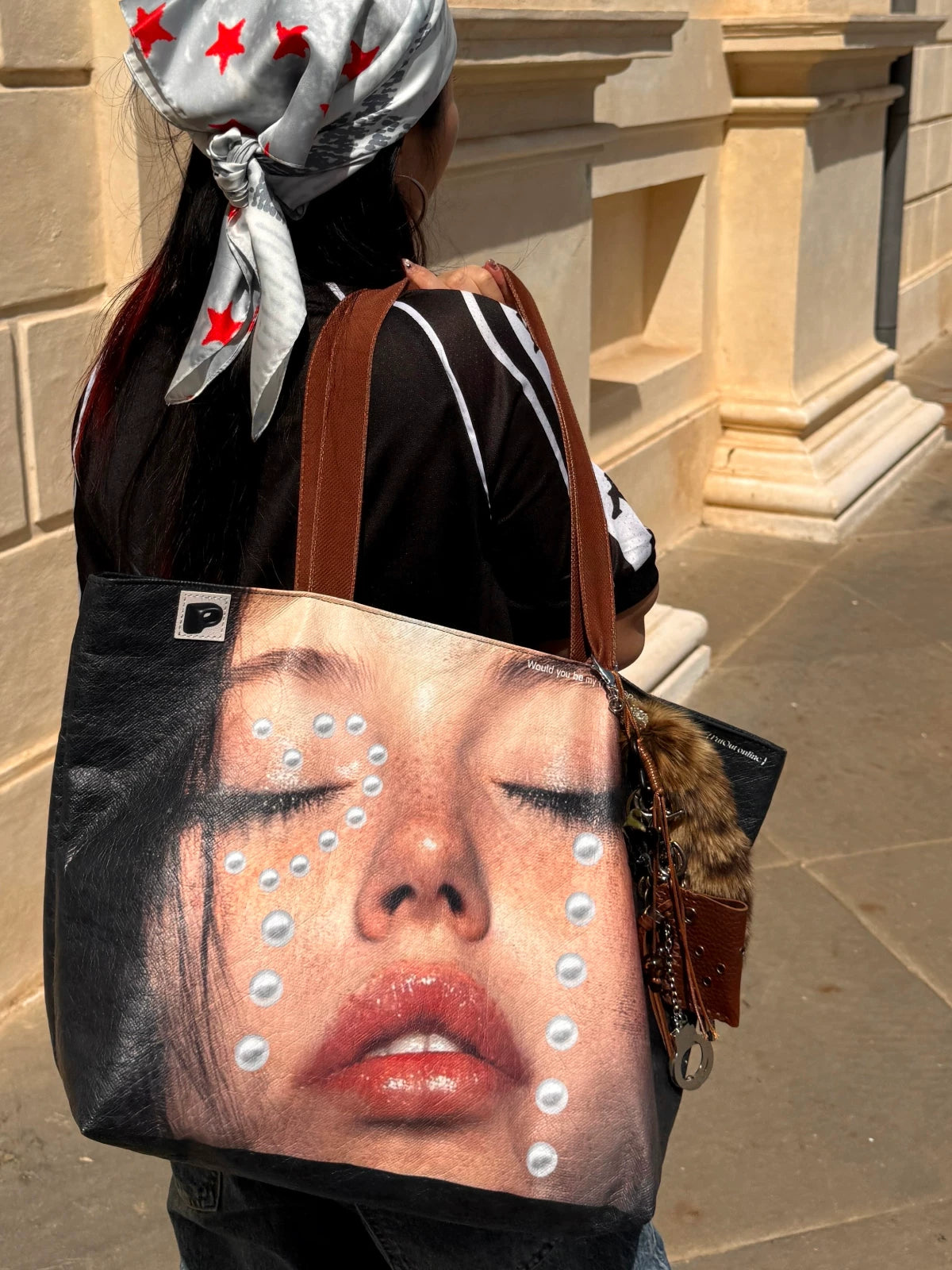 Pearl Print Paper Handbag