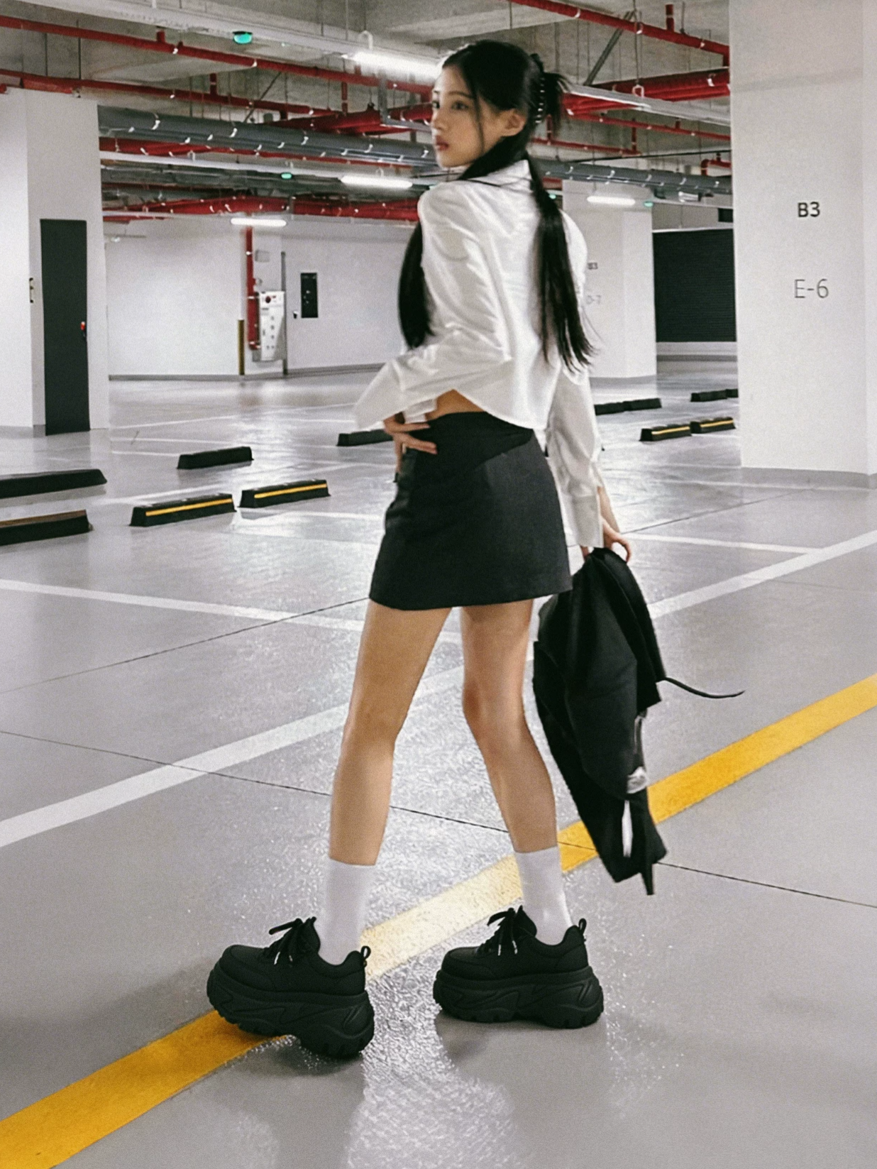 Square-Toe Thick Sole Shoes