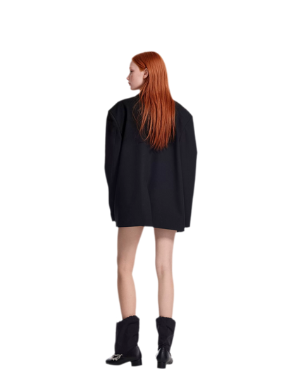 เสื้อเบลเซอร์มีฮู้ดดีไซน์เลียนแบบสองชิ้น