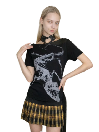 Graphic Fitted Short-Sleeve T-Shirt