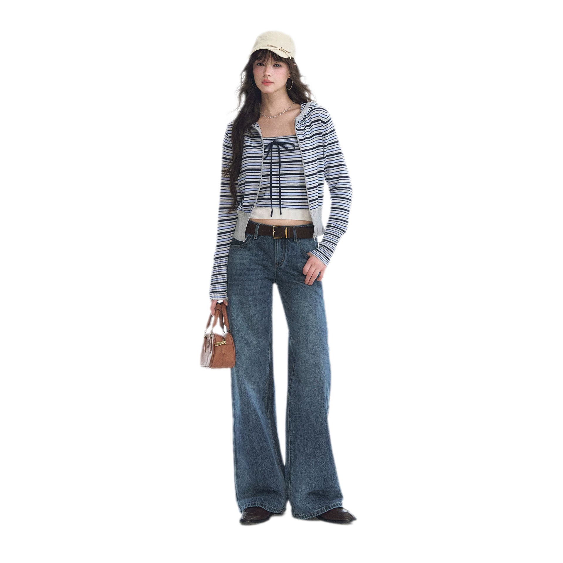 Washed Bow Embroidered Jeans