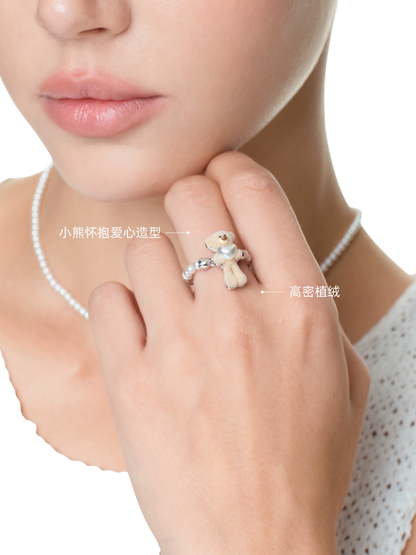 Bear Hug Pearl Heart Beaded Ring