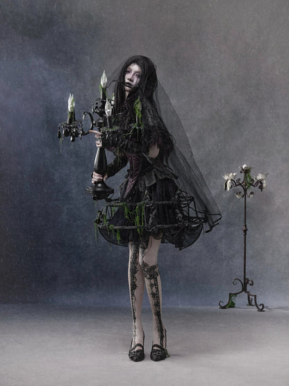 Chân váy dạ hội gothic xếp tầng đính hạt cườm