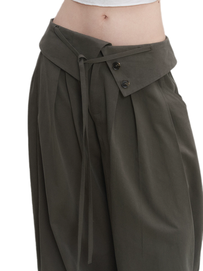 Lyocell Pleated Wide-Leg Trousers
