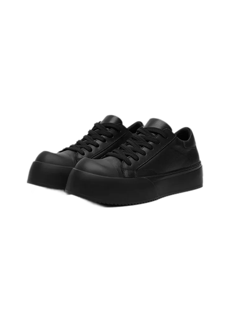 Distressed Leather Low Sneakers