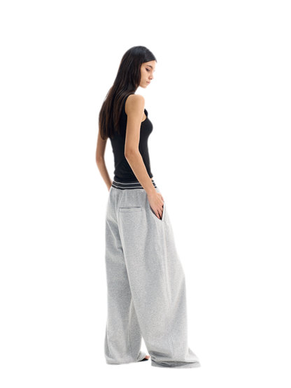 Contrast Ribbed Curved-Leg Sweatpants