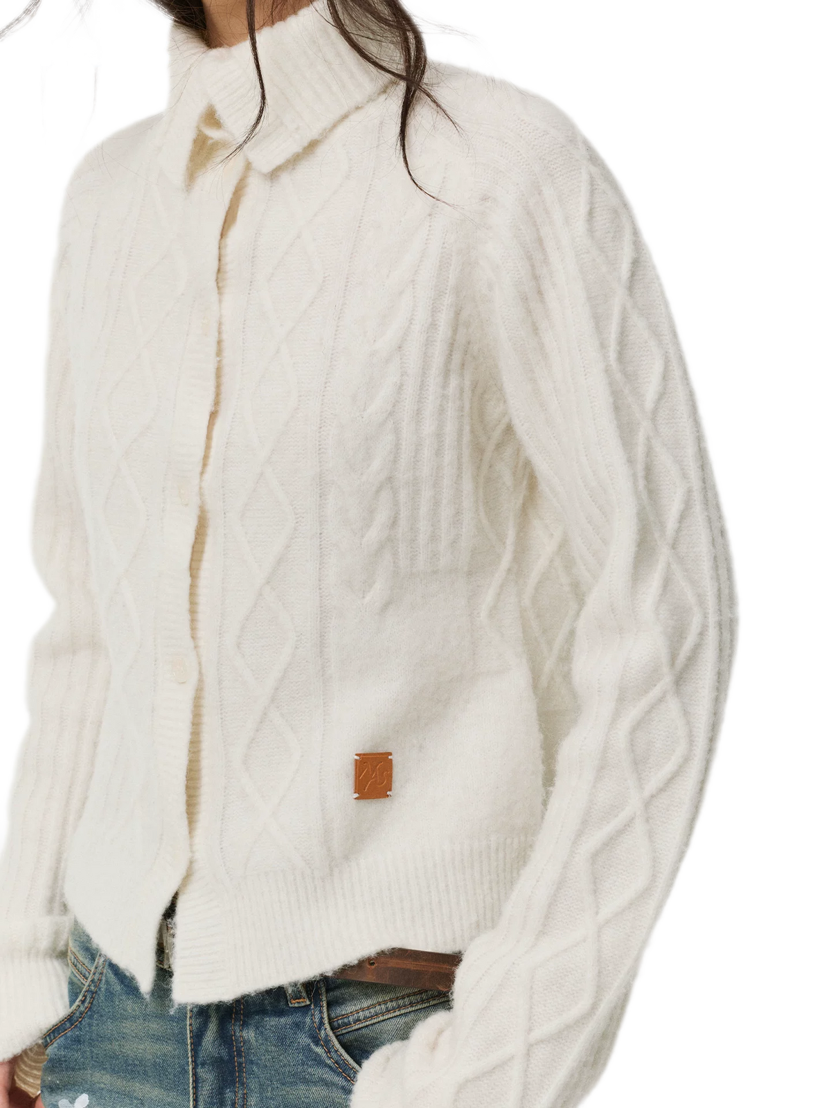 Taillierter Cardigan aus Zopfmusterstrick