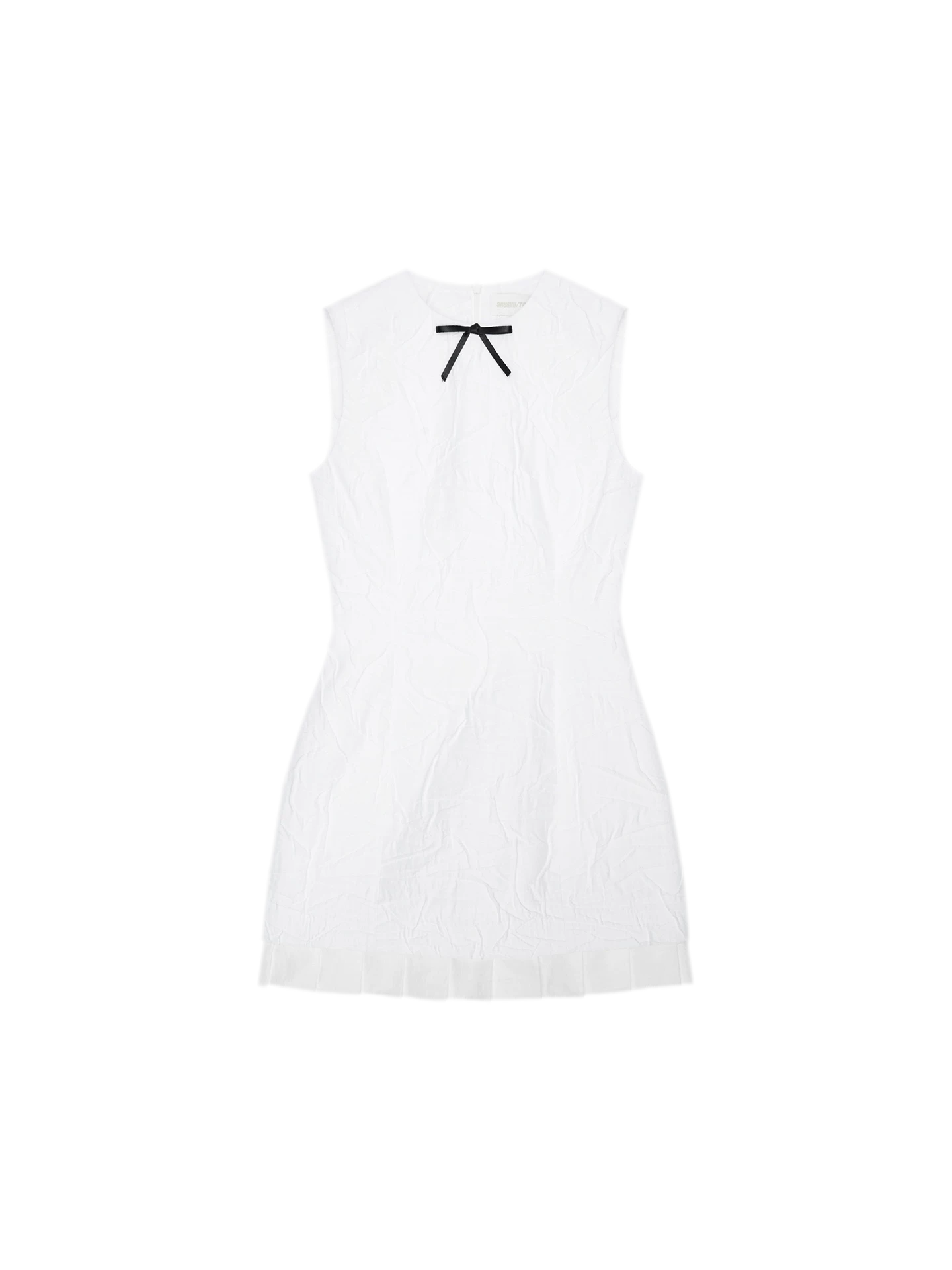 Elegant Sleeveless Fitted Dress