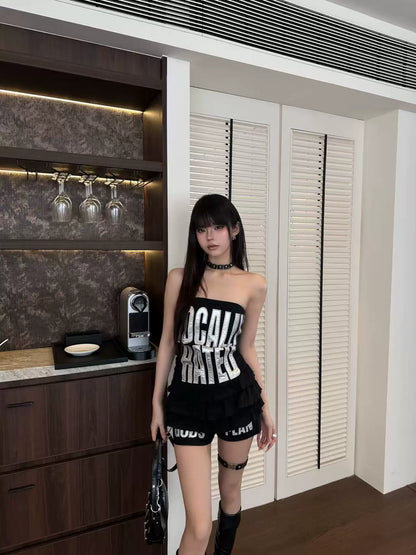 Skort a strati con applicazioni metallizzate