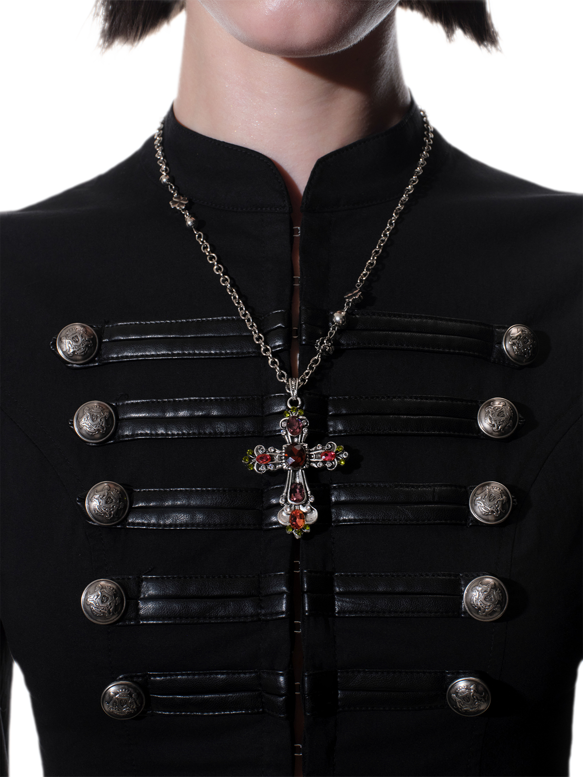 Collana con pendente a croce barocca vintage