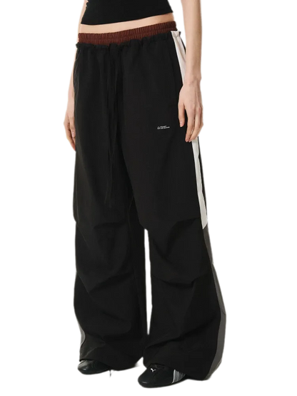 Pleated Contrast Wide-Leg Pants