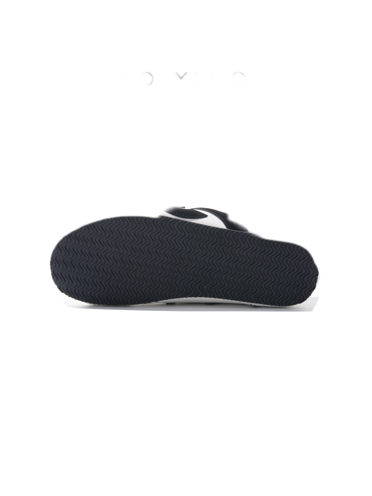 Sneakers basse chunky in suede con orso