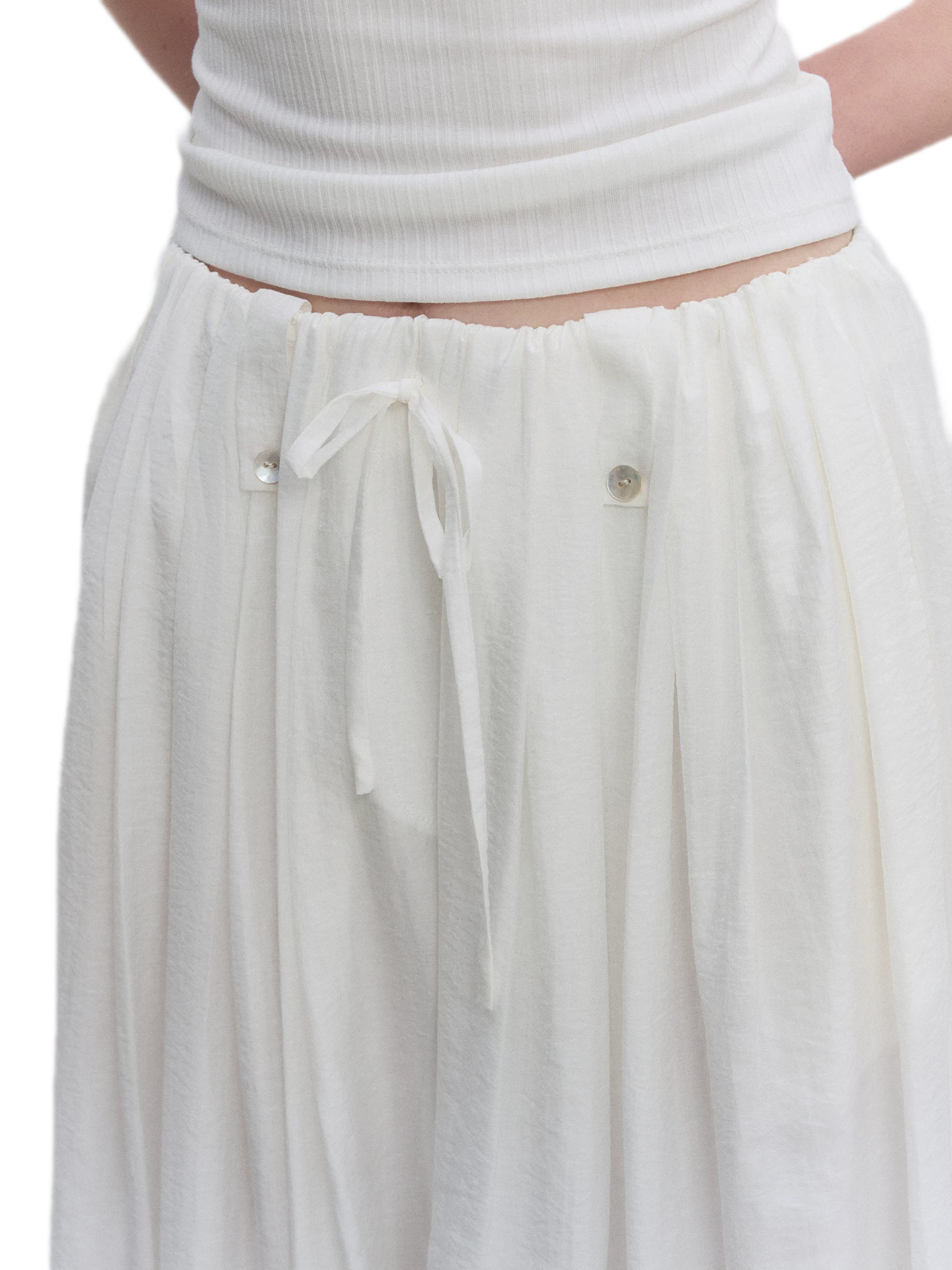Pleated Balloon-Leg Tencel Trousers