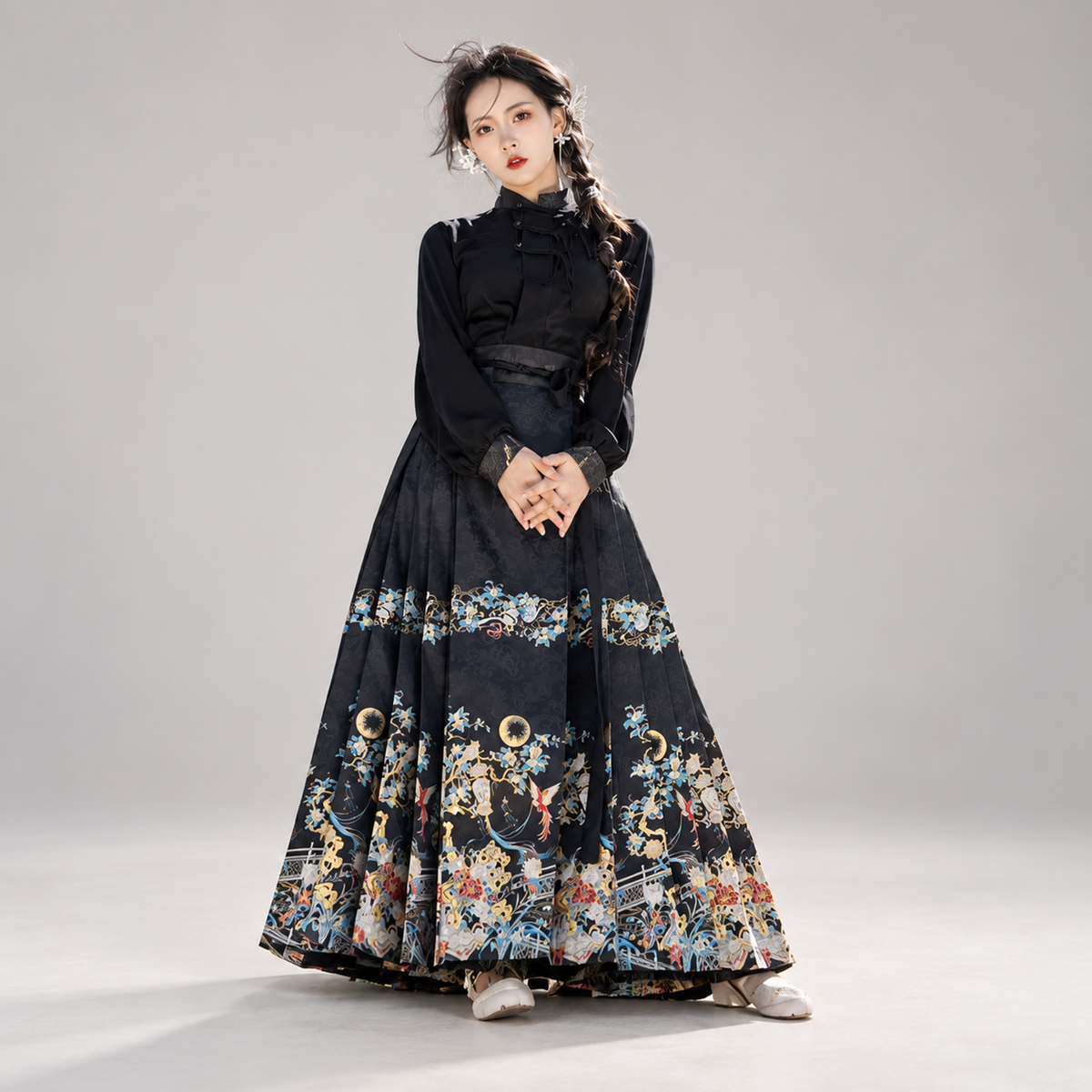 庭院深 Deep Courtyard Brocade Mamian Skirt