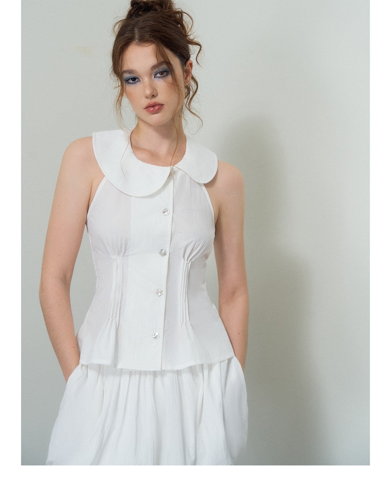 Doll Collar Diagonal Blouse