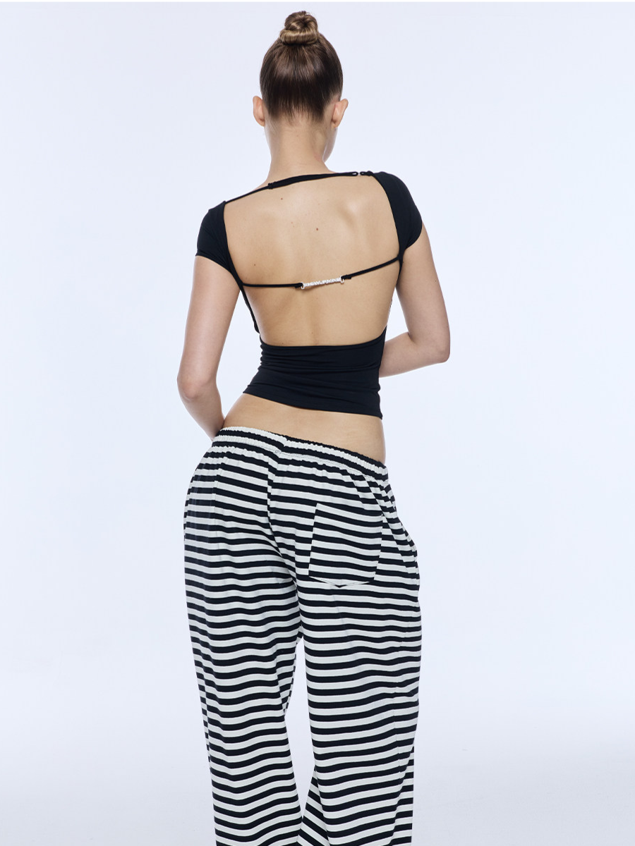 Cutout Backless Slim Tee