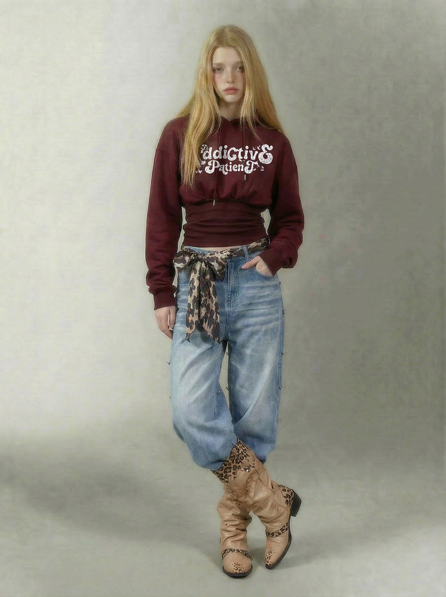 Graphic Cropped Cinched Hoodie