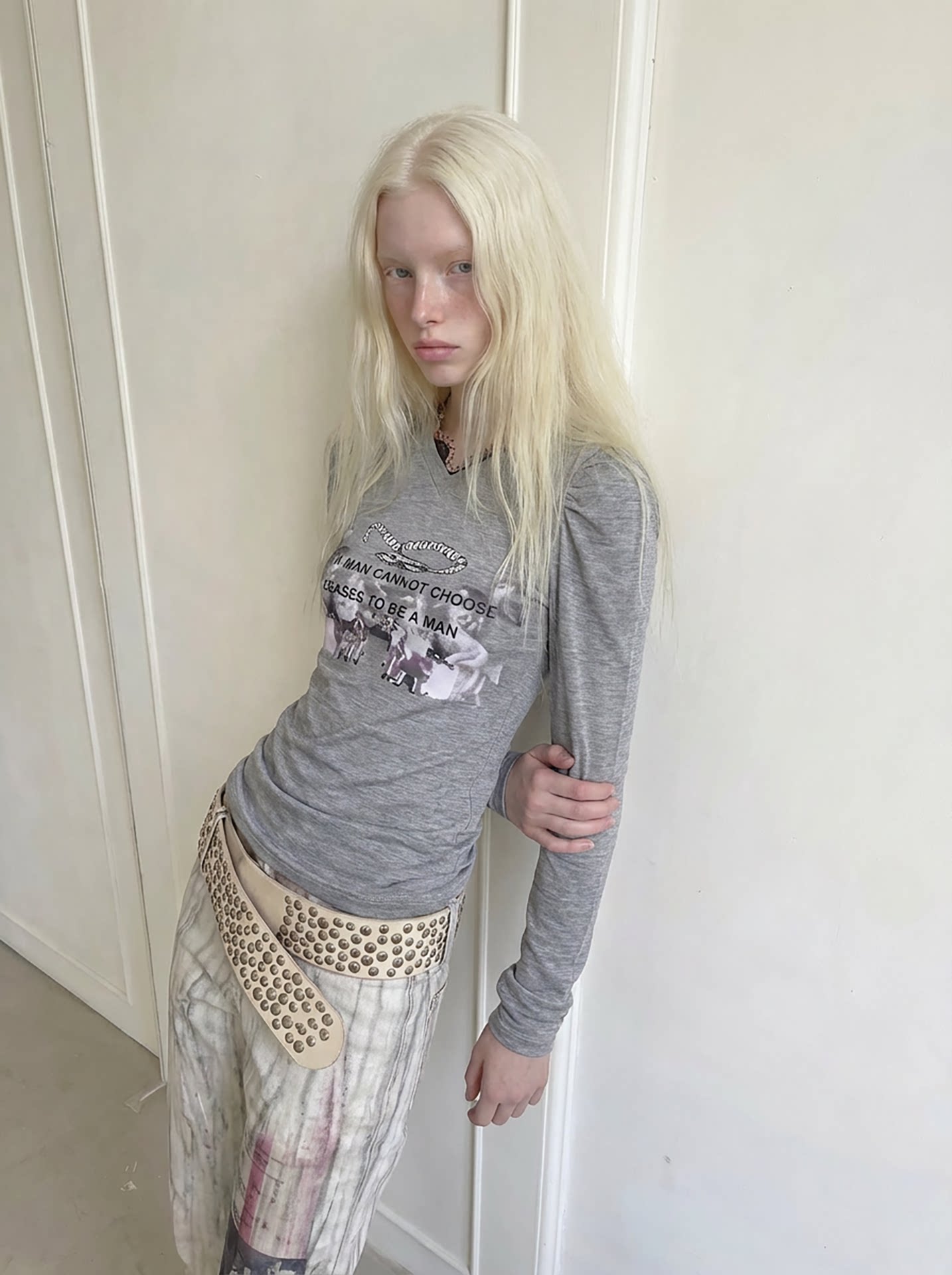 Lace Panel Fitted Long-Sleeve T-Shirt